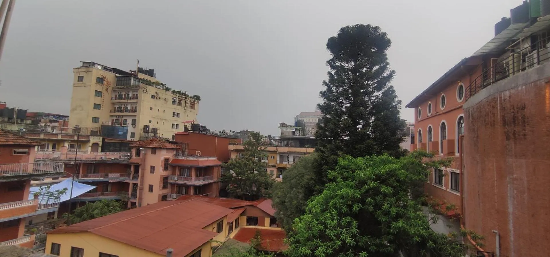 Royal Kings Hotel Kathmandu 3*,