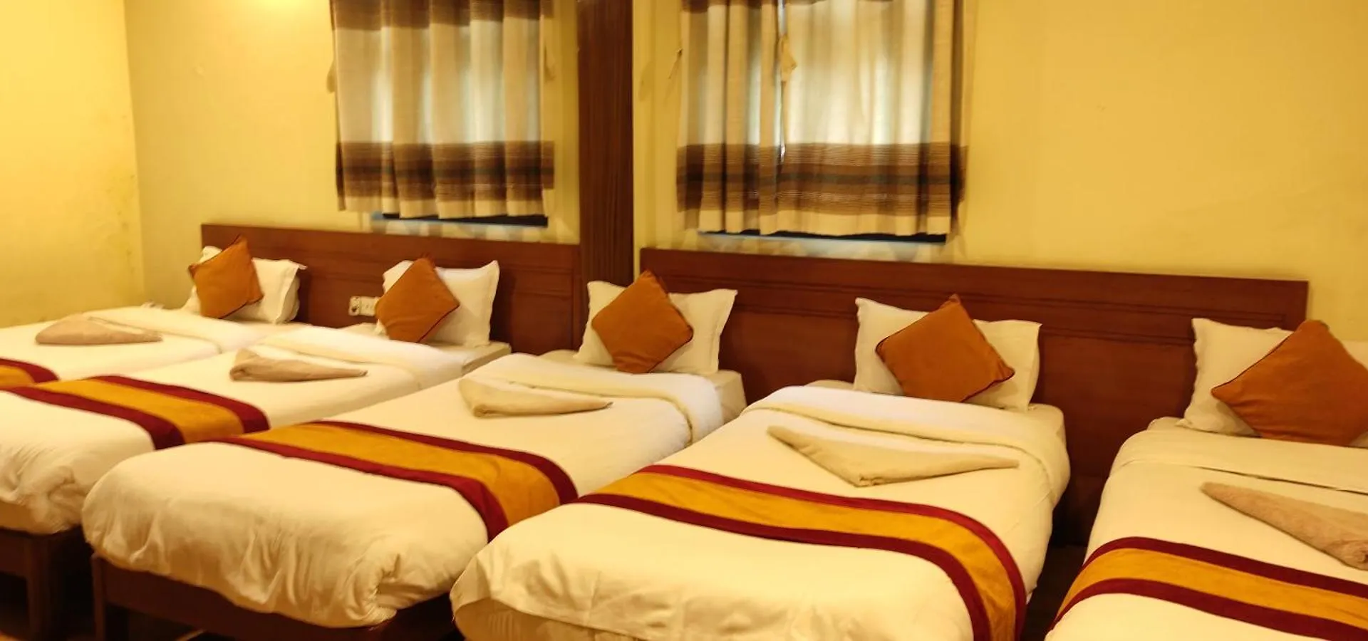 Royal Kings Hotel Κατμαντού